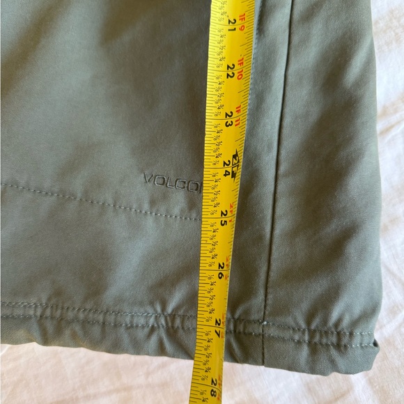 Volcom Army Green 5K Parka Jacket Sherpa lined size small - Picture 12 of 12